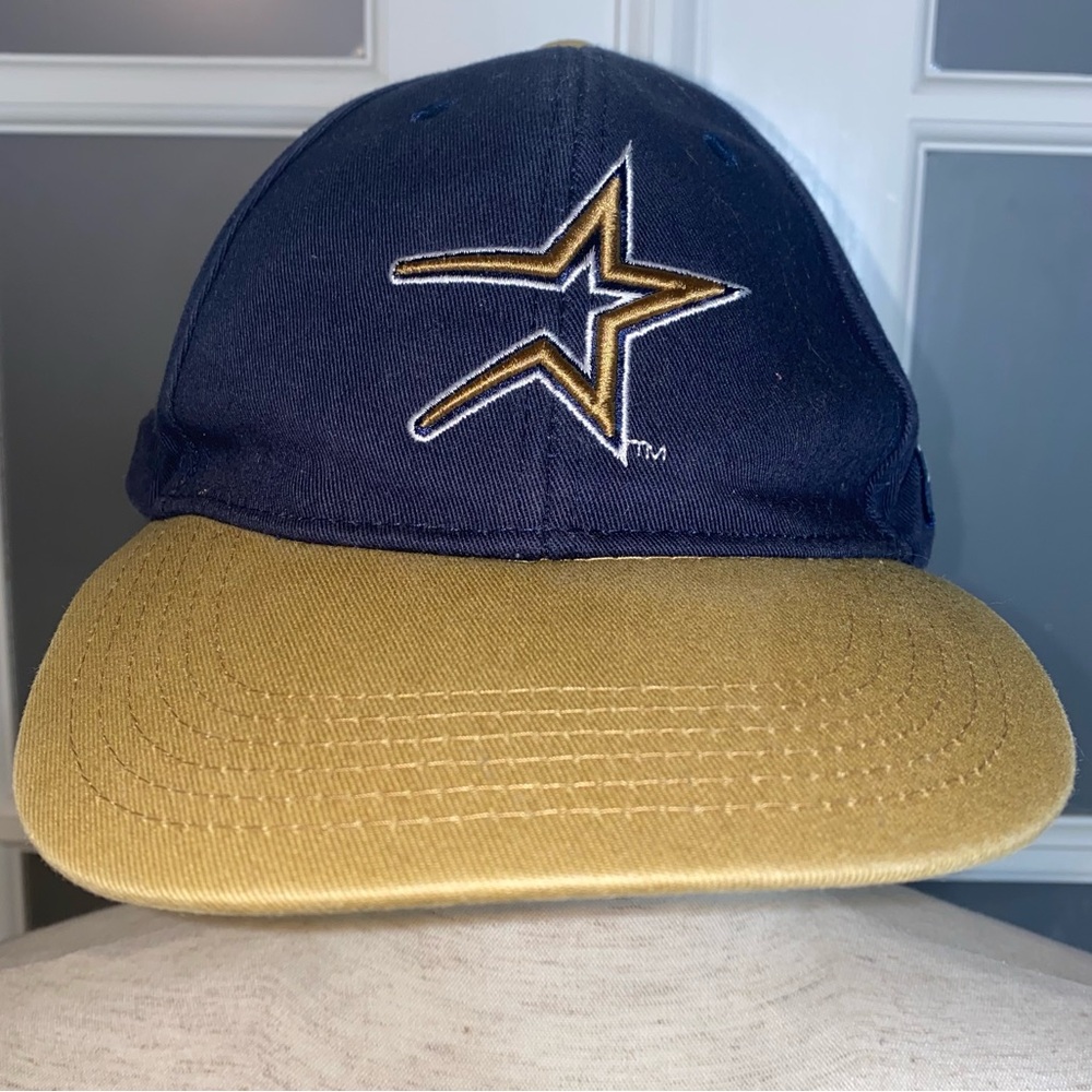 EUC Youth Size, Houston Astros Blue & Gold ‘97 Pennant Star Logo Baseball Cap